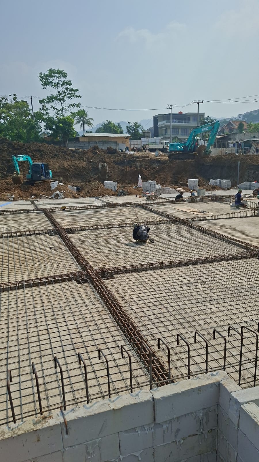 kontraktor kolam renang