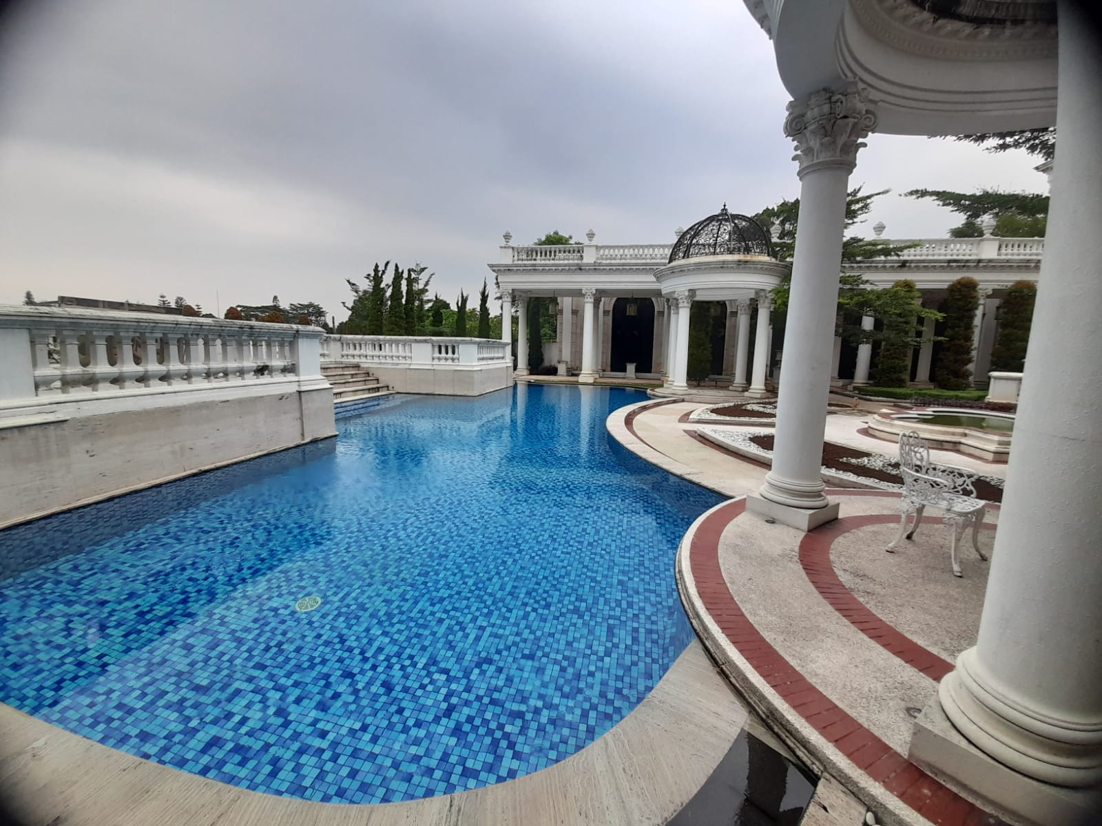 jasa kolam renang